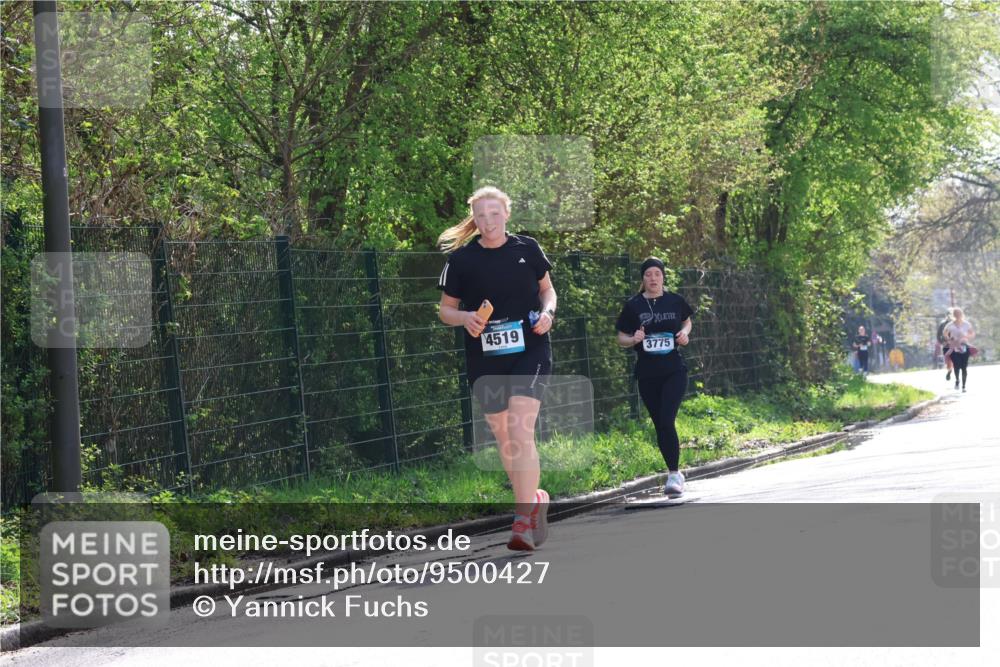 12.04.2026 - 45. Internationalen Wilhelmsburger Insellauf Yannick Fuchs http://msf.ph/oto/9500427 12.04.2026 11:11:11 Laufen 4519, 3775 meine-sportfotos.de