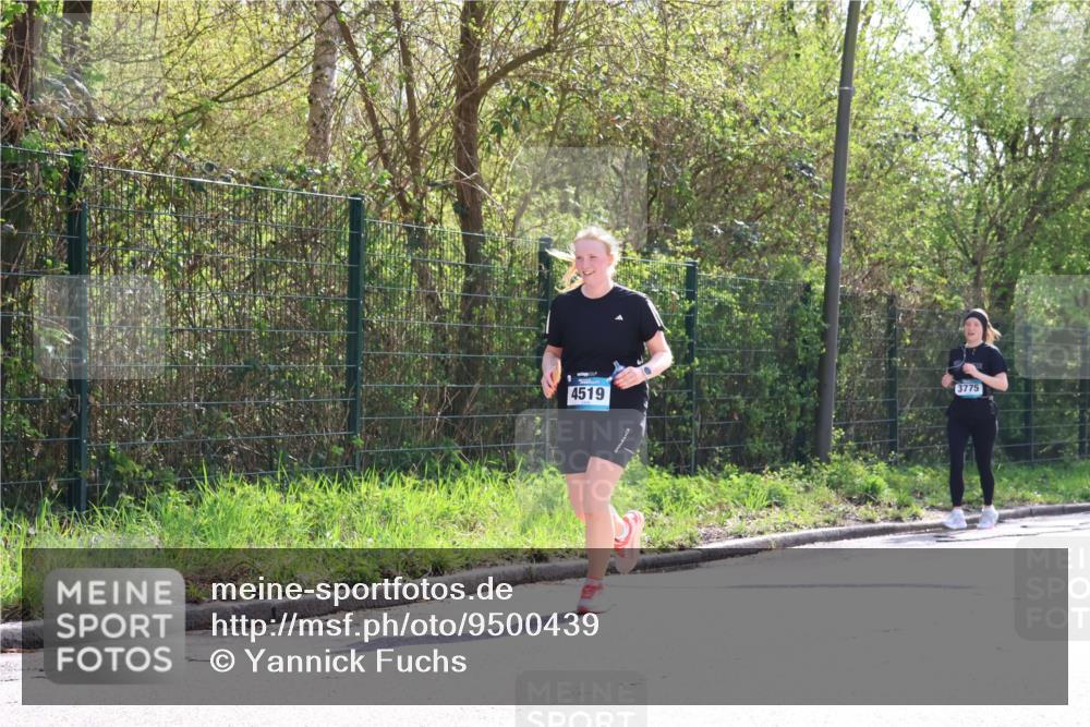 12.04.2026 - 45. Internationalen Wilhelmsburger Insellauf Yannick Fuchs http://msf.ph/oto/9500439 12.04.2026 11:11:14 Laufen 3775, 4519 meine-sportfotos.de