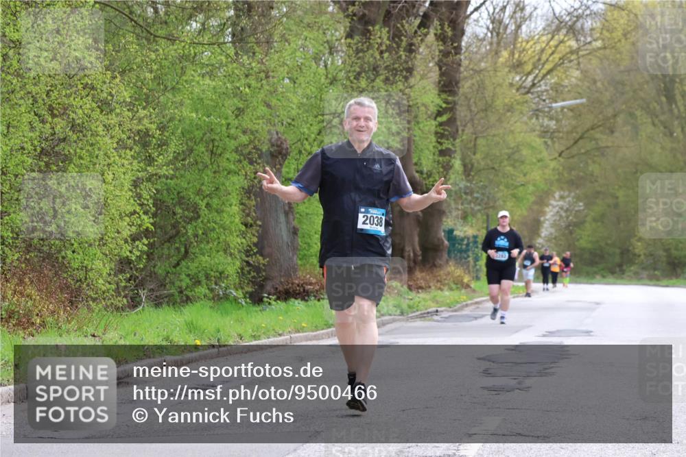 12.04.2026 - 45. Internationalen Wilhelmsburger Insellauf Yannick Fuchs http://msf.ph/oto/9500466 12.04.2026 13:18:12 Laufen 2038 meine-sportfotos.de