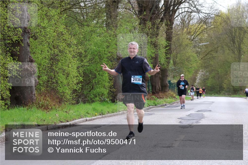 12.04.2026 - 45. Internationalen Wilhelmsburger Insellauf Yannick Fuchs http://msf.ph/oto/9500471 12.04.2026 13:18:13 Laufen 2038, 3282 meine-sportfotos.de