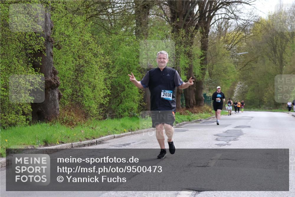 12.04.2026 - 45. Internationalen Wilhelmsburger Insellauf Yannick Fuchs http://msf.ph/oto/9500473 12.04.2026 13:18:13 Laufen 2038 meine-sportfotos.de