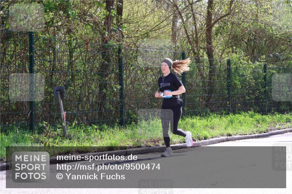 12.04.2026 - 45. Internationalen Wilhelmsburger Insellauf Yannick Fuchs http://msf.ph/oto/9500474 12.04.2026 11:11:17 Laufen  meine-sportfotos.de