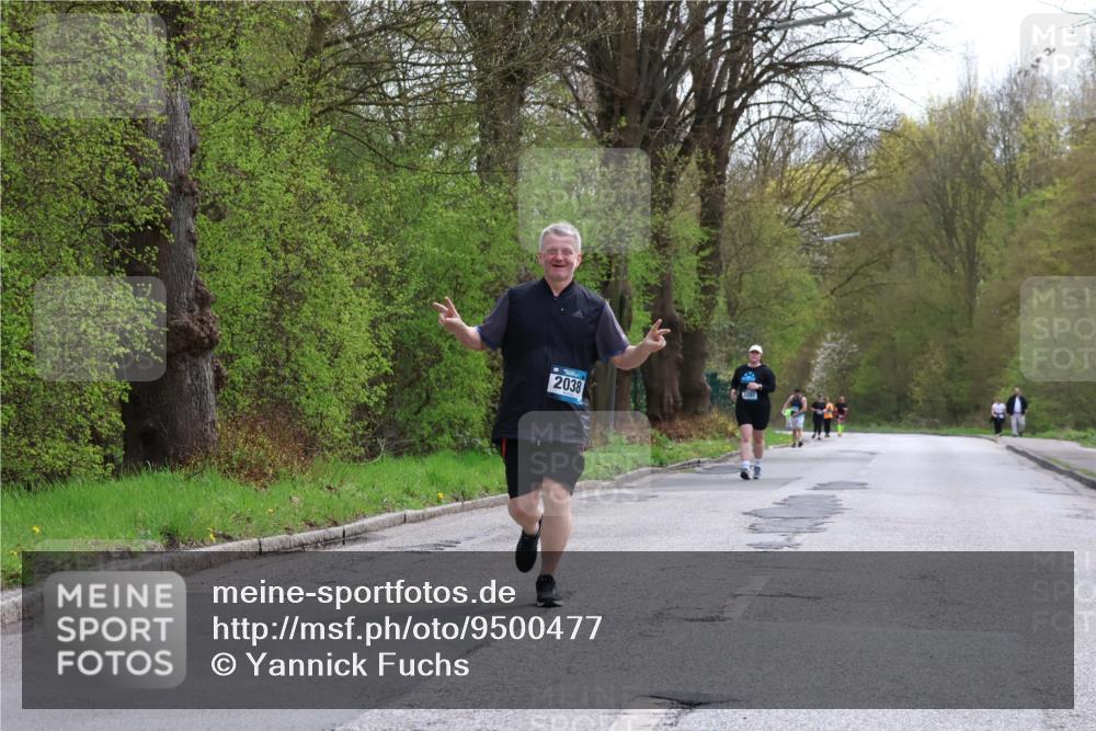 12.04.2026 - 45. Internationalen Wilhelmsburger Insellauf Yannick Fuchs http://msf.ph/oto/9500477 12.04.2026 13:18:13 Laufen 2038 meine-sportfotos.de