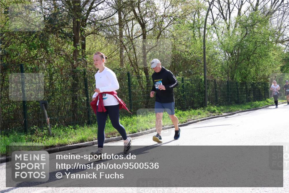12.04.2026 - 45. Internationalen Wilhelmsburger Insellauf Yannick Fuchs http://msf.ph/oto/9500536 12.04.2026 11:11:31 Laufen 09, 2310, 77, 8 meine-sportfotos.de