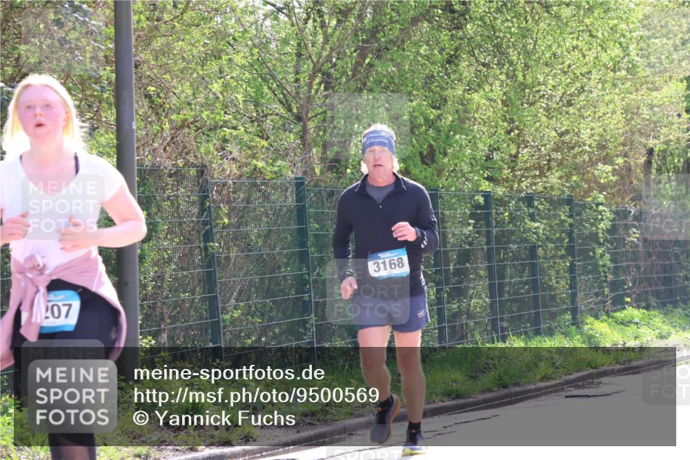 12.04.2026 - 45. Internationalen Wilhelmsburger Insellauf Yannick Fuchs http://msf.ph/oto/9500569 12.04.2026 11:11:37 Laufen 3168, 207 meine-sportfotos.de