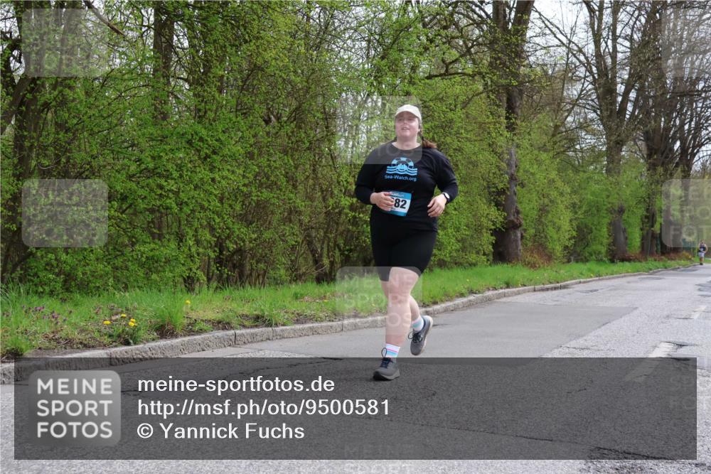 12.04.2026 - 45. Internationalen Wilhelmsburger Insellauf Yannick Fuchs http://msf.ph/oto/9500581 12.04.2026 13:18:27 Laufen 82 meine-sportfotos.de