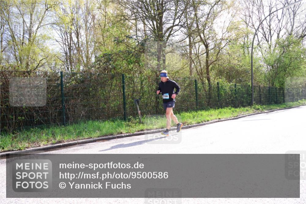 12.04.2026 - 45. Internationalen Wilhelmsburger Insellauf Yannick Fuchs http://msf.ph/oto/9500586 12.04.2026 11:11:40 Laufen 3168 meine-sportfotos.de