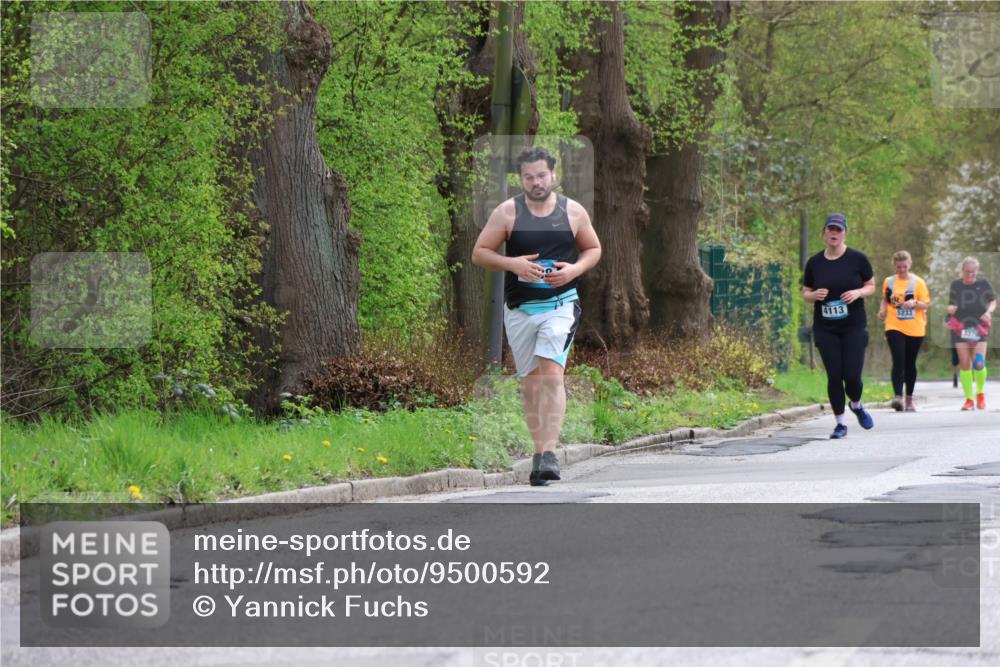 12.04.2026 - 45. Internationalen Wilhelmsburger Insellauf Yannick Fuchs http://msf.ph/oto/9500592 12.04.2026 13:18:41 Laufen 4113, 3376 meine-sportfotos.de