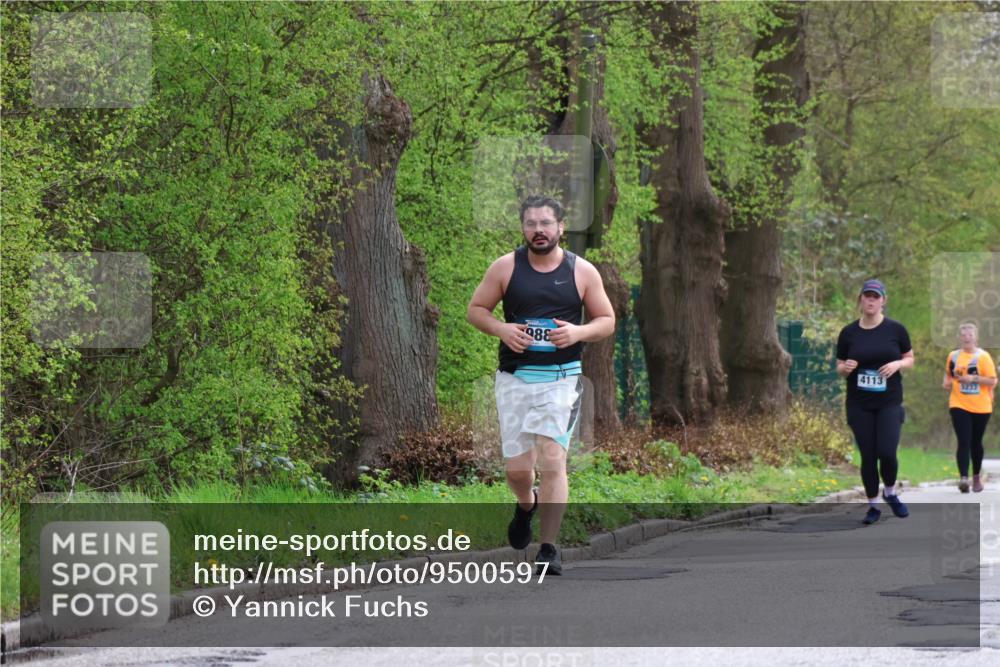 12.04.2026 - 45. Internationalen Wilhelmsburger Insellauf Yannick Fuchs http://msf.ph/oto/9500597 12.04.2026 13:18:43 Laufen 988, 4113, 5233 meine-sportfotos.de