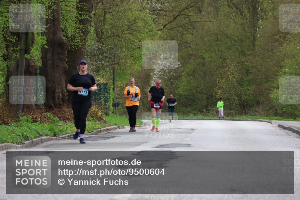 12.04.2026 - 45. Internationalen Wilhelmsburger Insellauf Yannick Fuchs http://msf.ph/oto/9500604 12.04.2026 13:18:45 Laufen 4113, 5233, 3376 meine-sportfotos.de