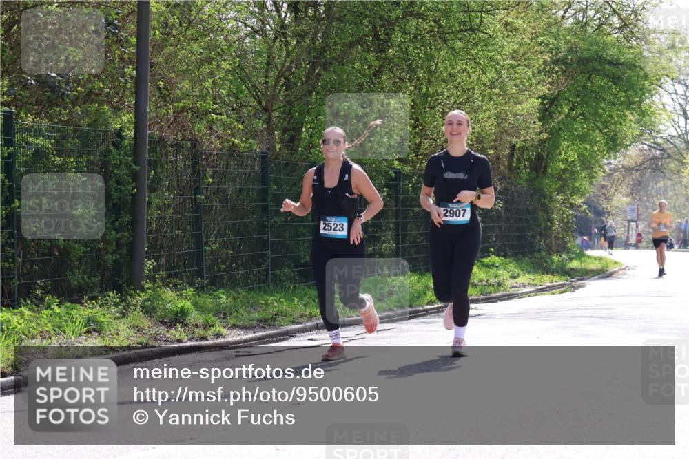 12.04.2026 - 45. Internationalen Wilhelmsburger Insellauf Yannick Fuchs http://msf.ph/oto/9500605 12.04.2026 11:11:53 Laufen 2523, 2907 meine-sportfotos.de