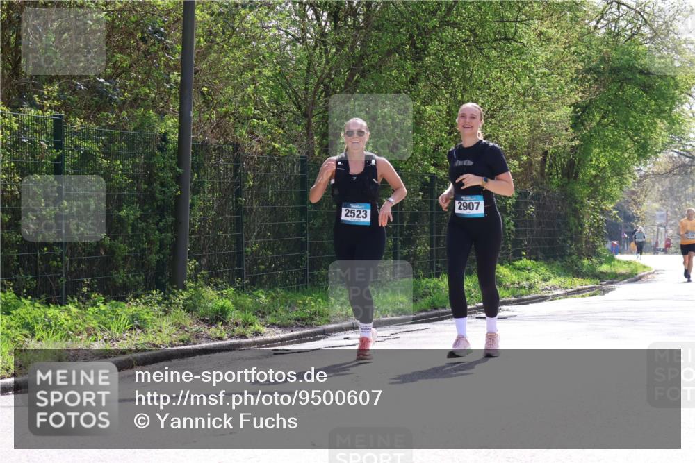12.04.2026 - 45. Internationalen Wilhelmsburger Insellauf Yannick Fuchs http://msf.ph/oto/9500607 12.04.2026 11:11:53 Laufen 2907, 2523 meine-sportfotos.de