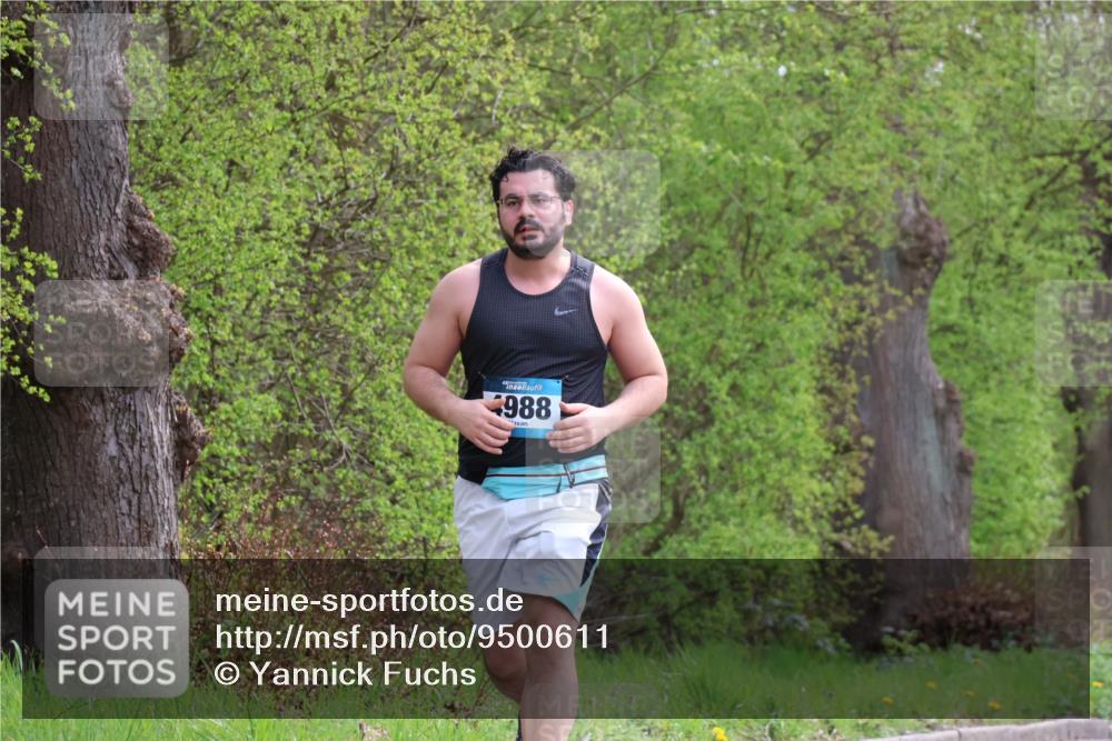12.04.2026 - 45. Internationalen Wilhelmsburger Insellauf Yannick Fuchs http://msf.ph/oto/9500611 12.04.2026 13:18:47 Laufen 988 meine-sportfotos.de