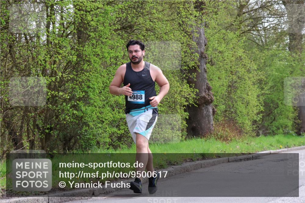 12.04.2026 - 45. Internationalen Wilhelmsburger Insellauf Yannick Fuchs http://msf.ph/oto/9500617 12.04.2026 13:18:50 Laufen 4988 meine-sportfotos.de