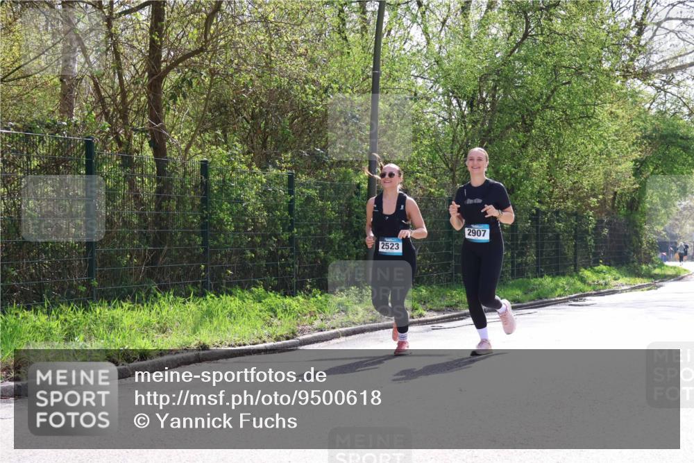 12.04.2026 - 45. Internationalen Wilhelmsburger Insellauf Yannick Fuchs http://msf.ph/oto/9500618 12.04.2026 11:11:54 Laufen 2523, 2907 meine-sportfotos.de