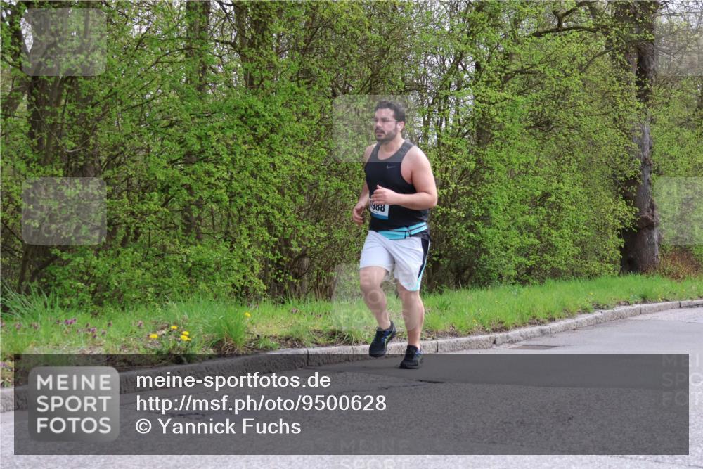 12.04.2026 - 45. Internationalen Wilhelmsburger Insellauf Yannick Fuchs http://msf.ph/oto/9500628 12.04.2026 13:18:51 Laufen 1988 meine-sportfotos.de