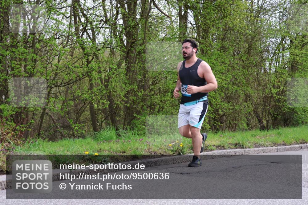 12.04.2026 - 45. Internationalen Wilhelmsburger Insellauf Yannick Fuchs http://msf.ph/oto/9500636 12.04.2026 13:18:52 Laufen 498 meine-sportfotos.de