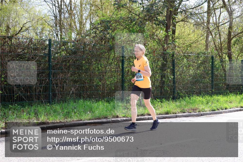 12.04.2026 - 45. Internationalen Wilhelmsburger Insellauf Yannick Fuchs http://msf.ph/oto/9500673 12.04.2026 11:12:09 Laufen 3839 meine-sportfotos.de