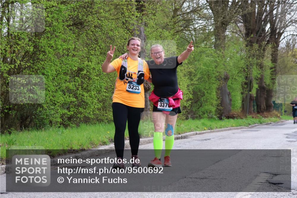 12.04.2026 - 45. Internationalen Wilhelmsburger Insellauf Yannick Fuchs http://msf.ph/oto/9500692 12.04.2026 13:19:10 Laufen 5233, 337 meine-sportfotos.de