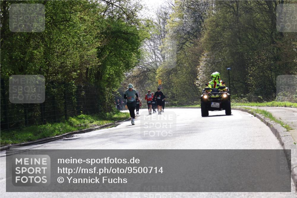 12.04.2026 - 45. Internationalen Wilhelmsburger Insellauf Yannick Fuchs http://msf.ph/oto/9500714 12.04.2026 11:12:22 Laufen 6148 meine-sportfotos.de