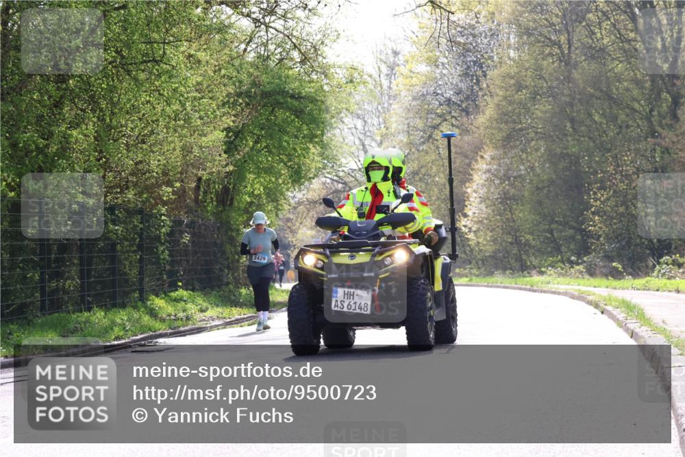 12.04.2026 - 45. Internationalen Wilhelmsburger Insellauf Yannick Fuchs http://msf.ph/oto/9500723 12.04.2026 11:12:24 Laufen 2429, 6148 meine-sportfotos.de