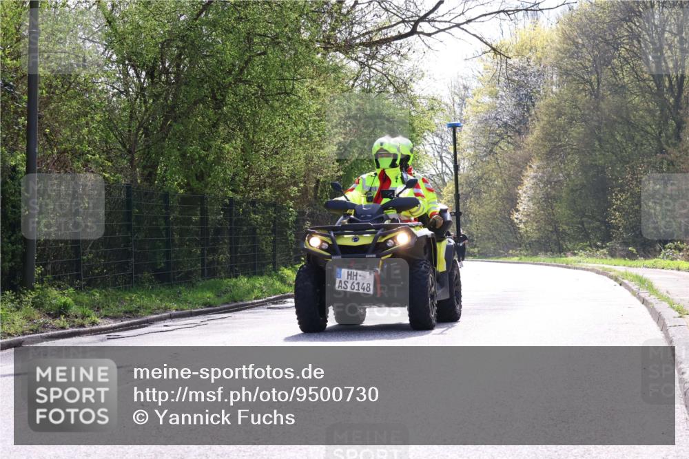 12.04.2026 - 45. Internationalen Wilhelmsburger Insellauf Yannick Fuchs http://msf.ph/oto/9500730 12.04.2026 11:12:24 Laufen 6148 meine-sportfotos.de