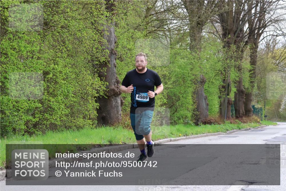 12.04.2026 - 45. Internationalen Wilhelmsburger Insellauf Yannick Fuchs http://msf.ph/oto/9500742 12.04.2026 13:19:23 Laufen 4989 meine-sportfotos.de