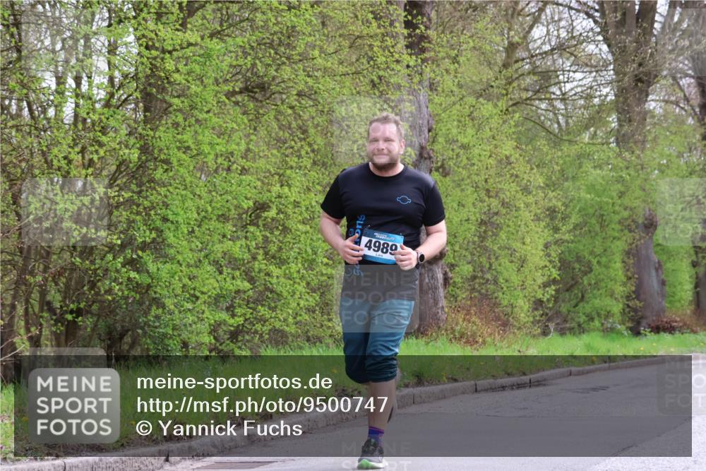 12.04.2026 - 45. Internationalen Wilhelmsburger Insellauf Yannick Fuchs http://msf.ph/oto/9500747 12.04.2026 13:19:24 Laufen 59, 4989 meine-sportfotos.de