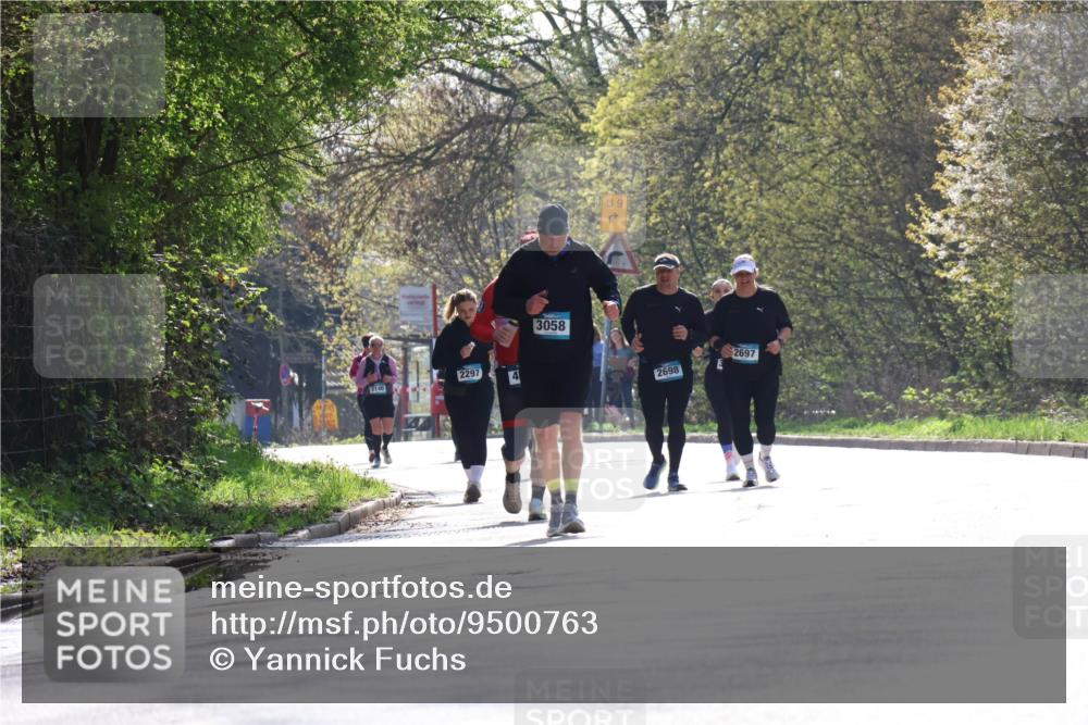 12.04.2026 - 45. Internationalen Wilhelmsburger Insellauf Yannick Fuchs http://msf.ph/oto/9500763 12.04.2026 11:12:31 Laufen 2140, 2297, 3058, 9, 2698, 2697 meine-sportfotos.de
