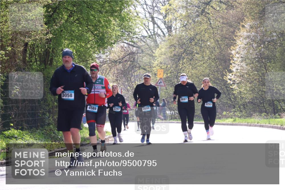 12.04.2026 - 45. Internationalen Wilhelmsburger Insellauf Yannick Fuchs http://msf.ph/oto/9500795 12.04.2026 11:12:37 Laufen 3058, 1000, 4589, 2297, 3451, 2698, 2697, 3253 meine-sportfotos.de