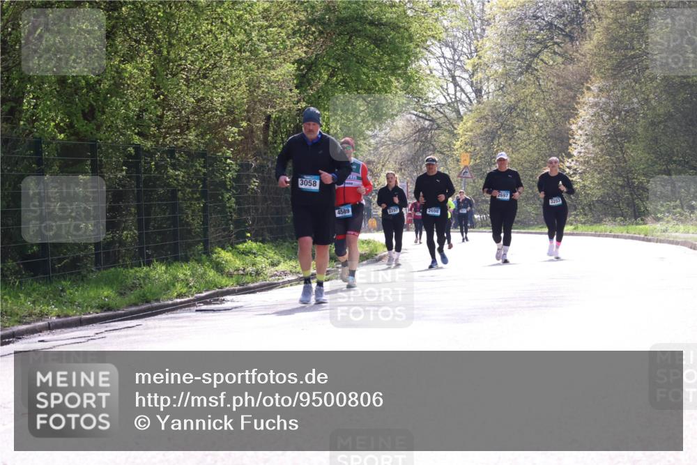 12.04.2026 - 45. Internationalen Wilhelmsburger Insellauf Yannick Fuchs http://msf.ph/oto/9500806 12.04.2026 11:12:38 Laufen 3058, 1000, 4589, 2297, 2698, 2697, 3253 meine-sportfotos.de