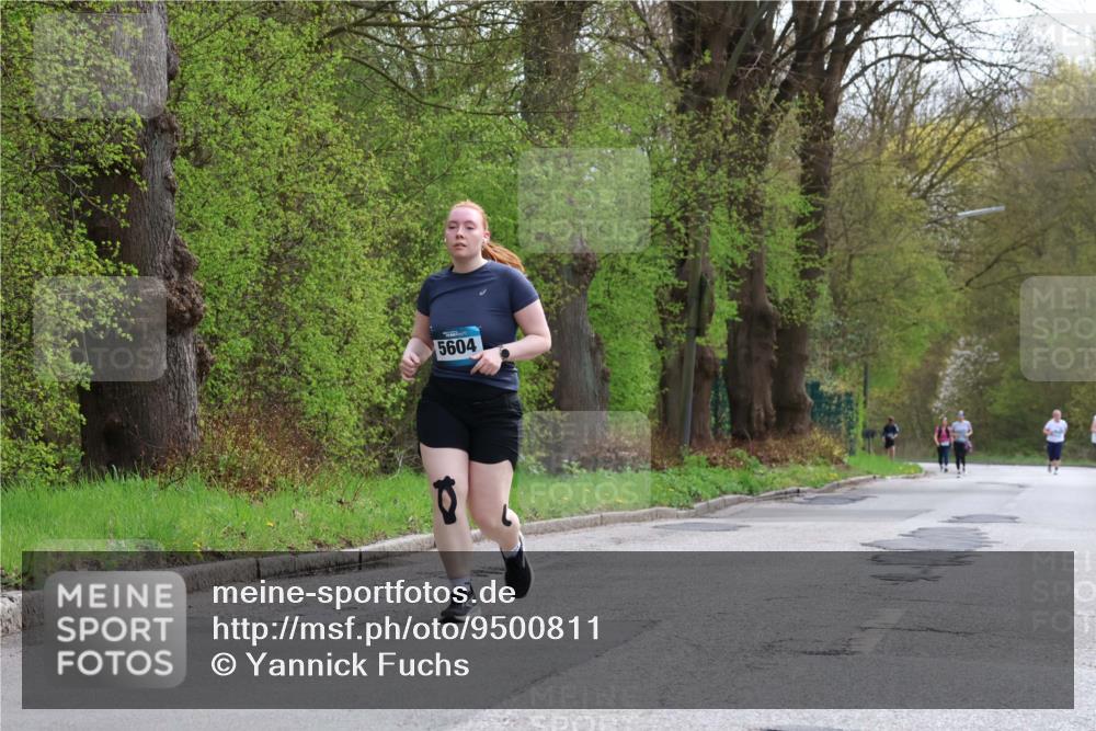 12.04.2026 - 45. Internationalen Wilhelmsburger Insellauf Yannick Fuchs http://msf.ph/oto/9500811 12.04.2026 13:20:09 Laufen 5604 meine-sportfotos.de