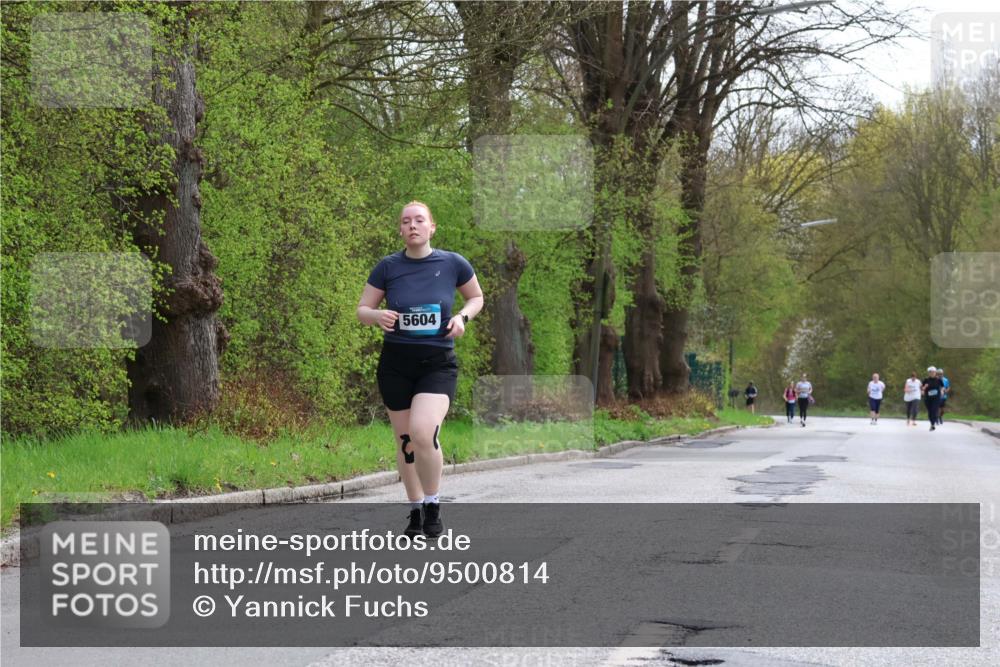 12.04.2026 - 45. Internationalen Wilhelmsburger Insellauf Yannick Fuchs http://msf.ph/oto/9500814 12.04.2026 13:20:10 Laufen 5604 meine-sportfotos.de