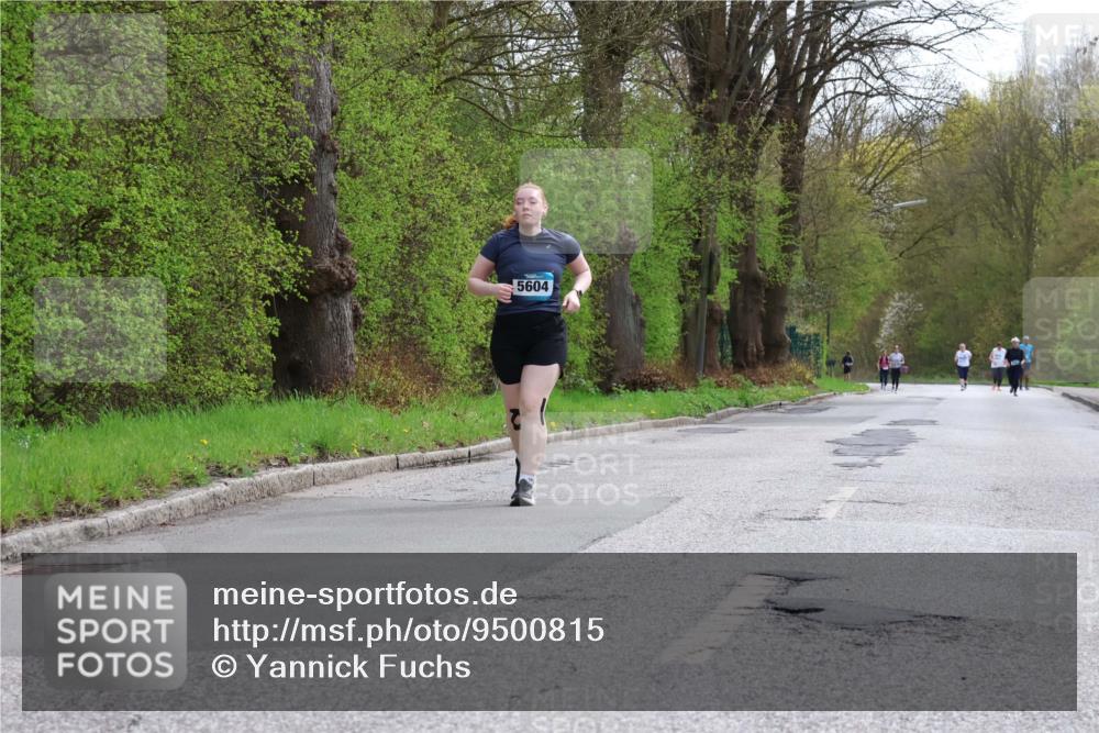 12.04.2026 - 45. Internationalen Wilhelmsburger Insellauf Yannick Fuchs http://msf.ph/oto/9500815 12.04.2026 13:20:10 Laufen 5604 meine-sportfotos.de