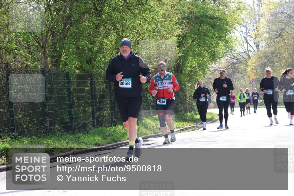 12.04.2026 - 45. Internationalen Wilhelmsburger Insellauf Yannick Fuchs http://msf.ph/oto/9500818 12.04.2026 11:12:41 Laufen 3058, 411, 7, 1000, 4589, 2297, 2698, 2697, 3253 meine-sportfotos.de
