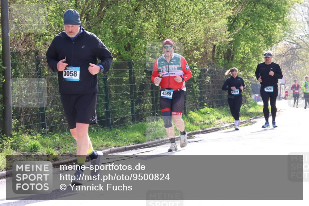 12.04.2026 - 45. Internationalen Wilhelmsburger Insellauf Yannick Fuchs http://msf.ph/oto/9500824 12.04.2026 11:12:43 Laufen 3058, 7, 1000, 4589, 2297, 2698 meine-sportfotos.de