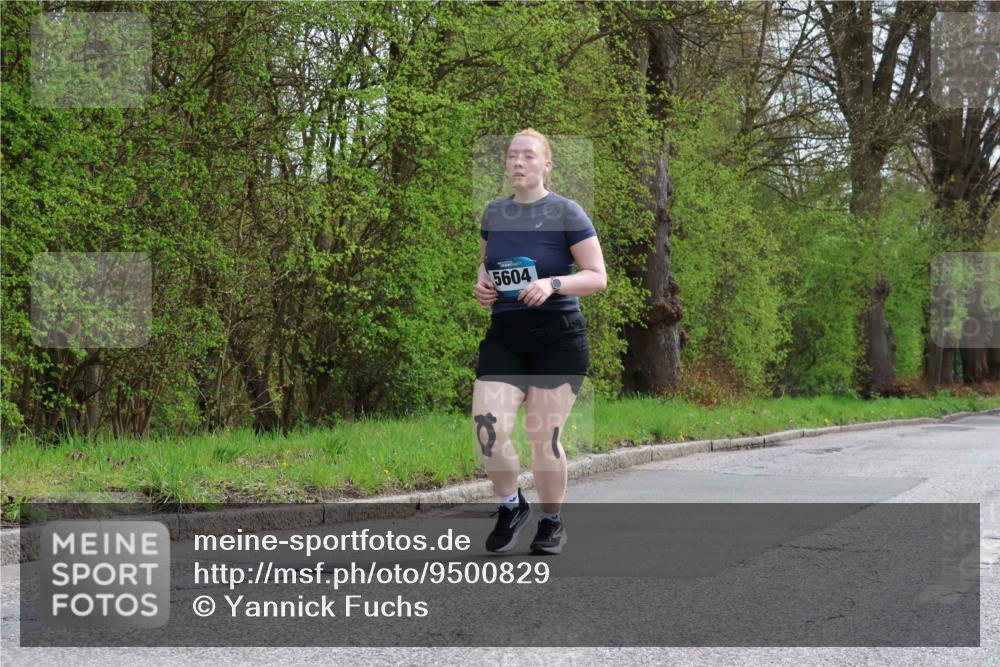 12.04.2026 - 45. Internationalen Wilhelmsburger Insellauf Yannick Fuchs http://msf.ph/oto/9500829 12.04.2026 13:20:13 Laufen 5604 meine-sportfotos.de
