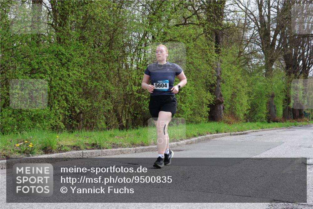 12.04.2026 - 45. Internationalen Wilhelmsburger Insellauf Yannick Fuchs http://msf.ph/oto/9500835 12.04.2026 13:20:13 Laufen 5604 meine-sportfotos.de
