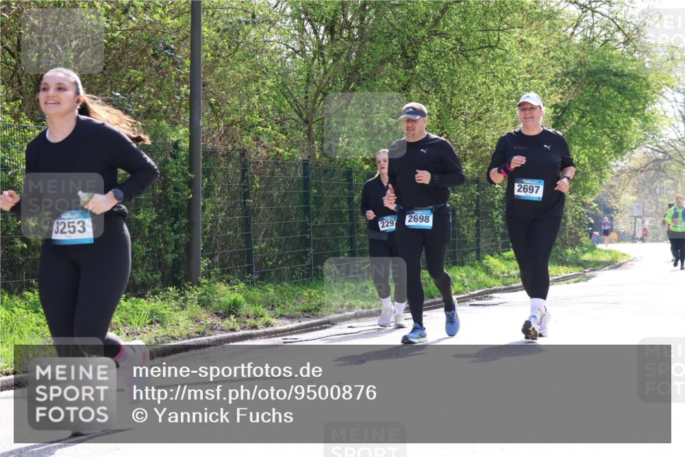 12.04.2026 - 45. Internationalen Wilhelmsburger Insellauf Yannick Fuchs http://msf.ph/oto/9500876 12.04.2026 11:12:49 Laufen 3253, 2297, 2698, 2697 meine-sportfotos.de