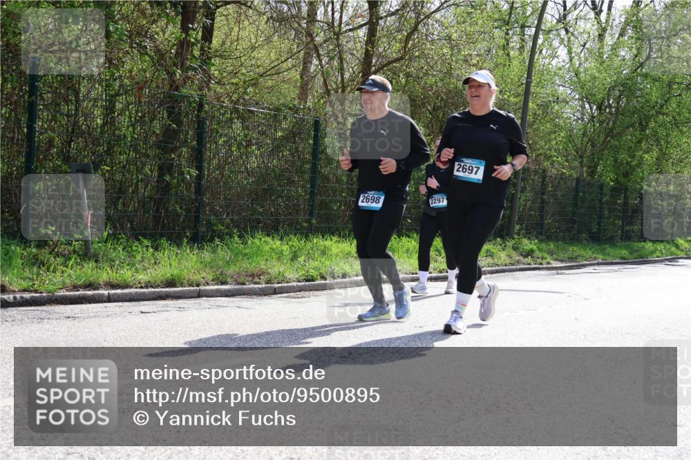 12.04.2026 - 45. Internationalen Wilhelmsburger Insellauf Yannick Fuchs http://msf.ph/oto/9500895 12.04.2026 11:12:52 Laufen 2698, 2297, 2697 meine-sportfotos.de