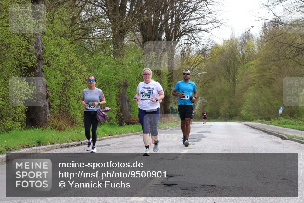 12.04.2026 - 45. Internationalen Wilhelmsburger Insellauf Yannick Fuchs http://msf.ph/oto/9500901 12.04.2026 13:20:47 Laufen 5672, 2773, 001 meine-sportfotos.de