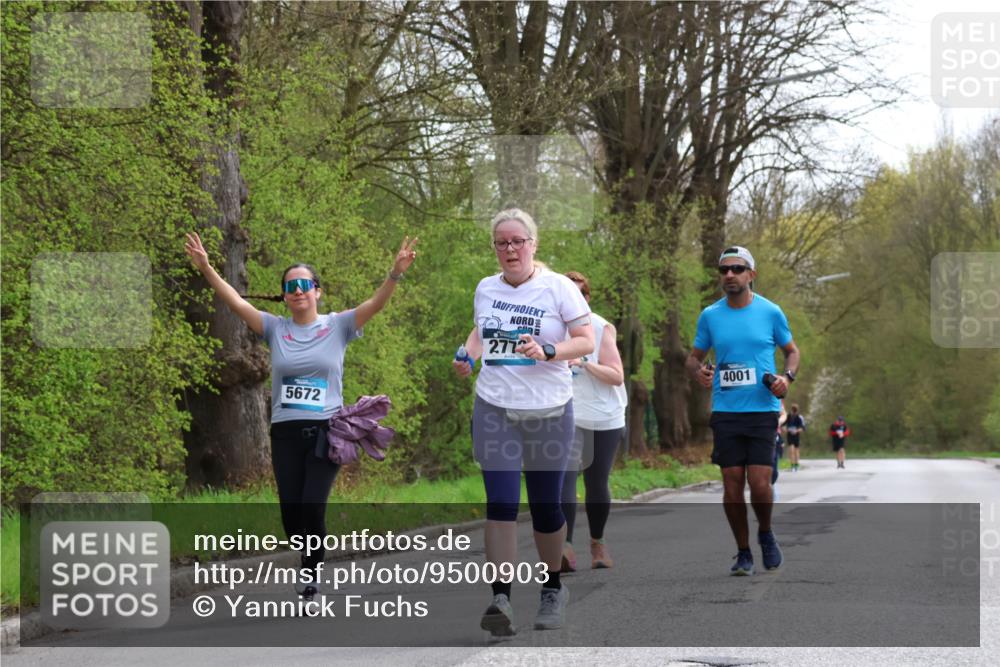 12.04.2026 - 45. Internationalen Wilhelmsburger Insellauf Yannick Fuchs http://msf.ph/oto/9500903 12.04.2026 13:20:49 Laufen 5672, 277, 4001 meine-sportfotos.de