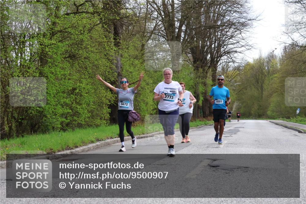 12.04.2026 - 45. Internationalen Wilhelmsburger Insellauf Yannick Fuchs http://msf.ph/oto/9500907 12.04.2026 13:20:49 Laufen 5672, 2773, 4001 meine-sportfotos.de