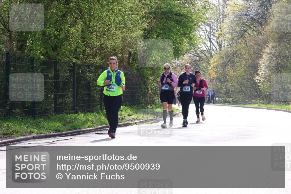 12.04.2026 - 45. Internationalen Wilhelmsburger Insellauf Yannick Fuchs http://msf.ph/oto/9500939 12.04.2026 11:12:58 Laufen 2140, 5831, 4066, 3451 meine-sportfotos.de