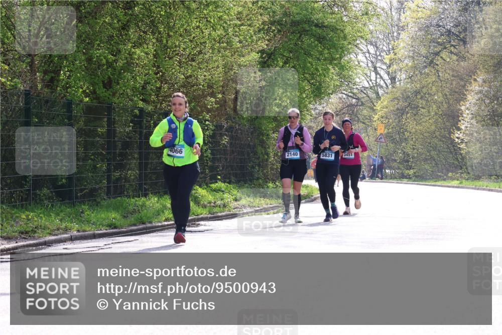 12.04.2026 - 45. Internationalen Wilhelmsburger Insellauf Yannick Fuchs http://msf.ph/oto/9500943 12.04.2026 11:12:58 Laufen 4066, 2140, 5831, 3451 meine-sportfotos.de