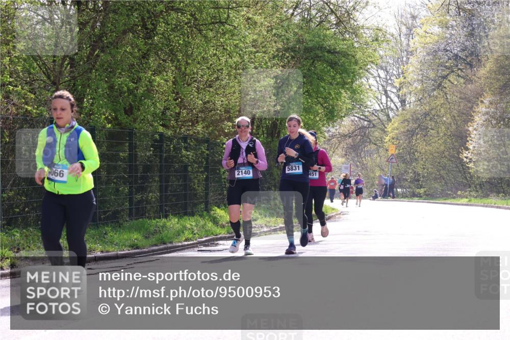 12.04.2026 - 45. Internationalen Wilhelmsburger Insellauf Yannick Fuchs http://msf.ph/oto/9500953 12.04.2026 11:13:00 Laufen 066, 5831, 2140, 451 meine-sportfotos.de