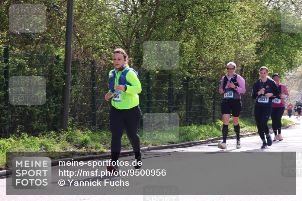 12.04.2026 - 45. Internationalen Wilhelmsburger Insellauf Yannick Fuchs http://msf.ph/oto/9500956 12.04.2026 11:13:01 Laufen 2140, 66, 5831, 3451 meine-sportfotos.de