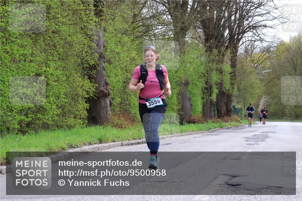 12.04.2026 - 45. Internationalen Wilhelmsburger Insellauf Yannick Fuchs http://msf.ph/oto/9500958 12.04.2026 13:20:58 Laufen 3559 meine-sportfotos.de