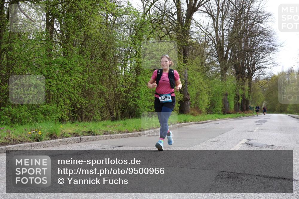 12.04.2026 - 45. Internationalen Wilhelmsburger Insellauf Yannick Fuchs http://msf.ph/oto/9500966 12.04.2026 13:20:59 Laufen 3559 meine-sportfotos.de