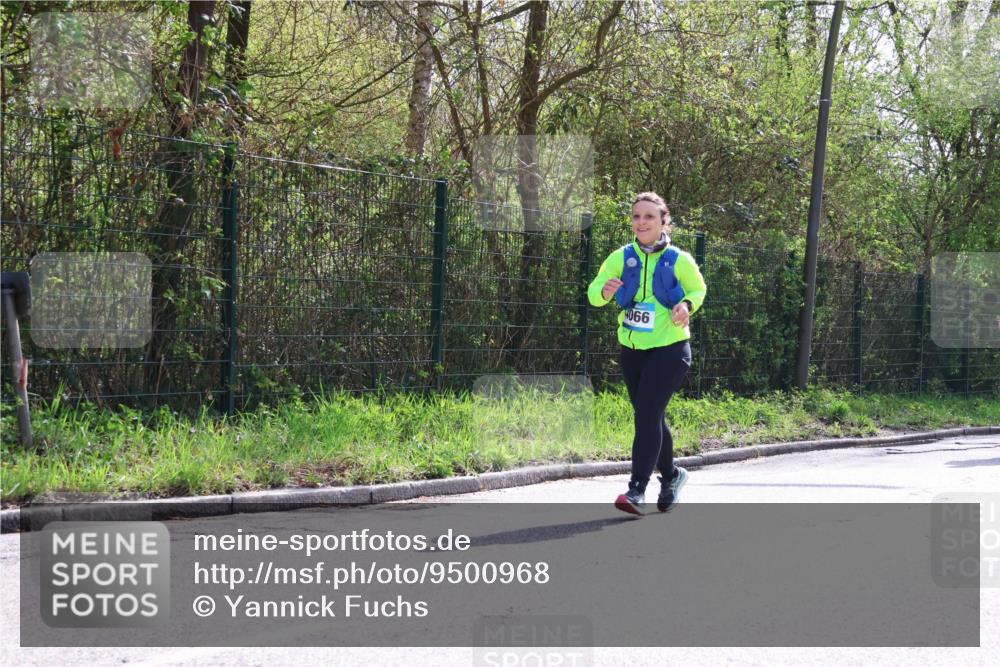 12.04.2026 - 45. Internationalen Wilhelmsburger Insellauf Yannick Fuchs http://msf.ph/oto/9500968 12.04.2026 11:13:02 Laufen 4066 meine-sportfotos.de